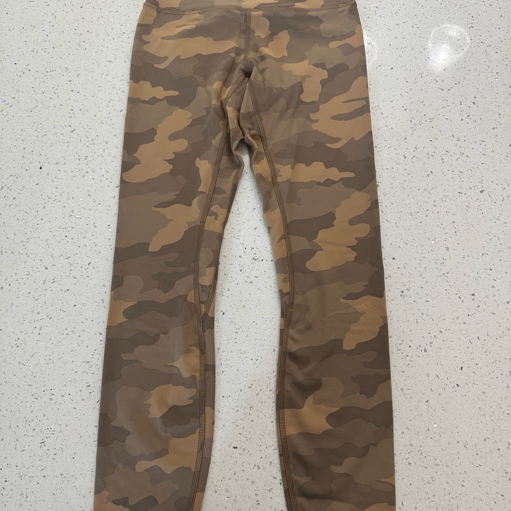 Lululemon Align 23” leggings.